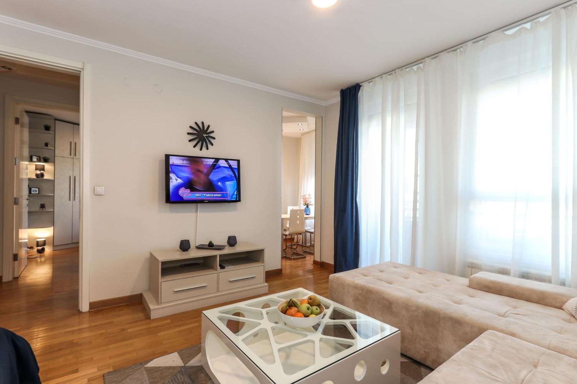 New Belgrade Apartments, Parking 5 Eur Per Day Exterior foto