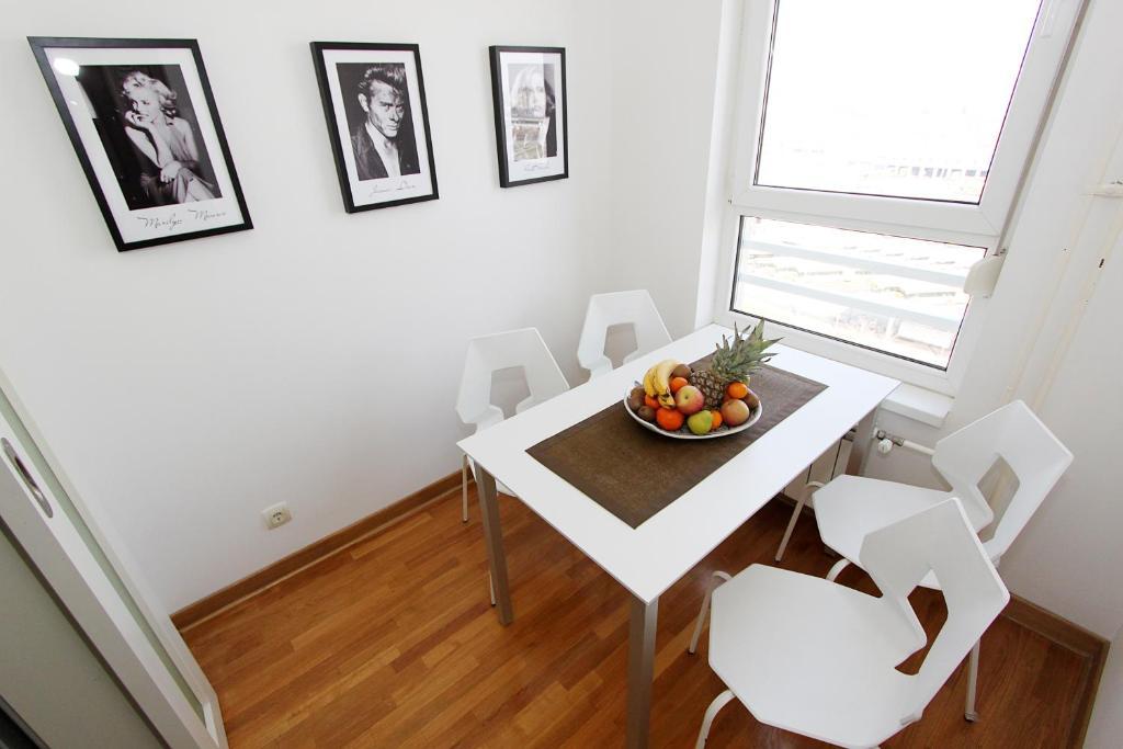 New Belgrade Apartments, Parking 5 Eur Per Day Zimmer foto