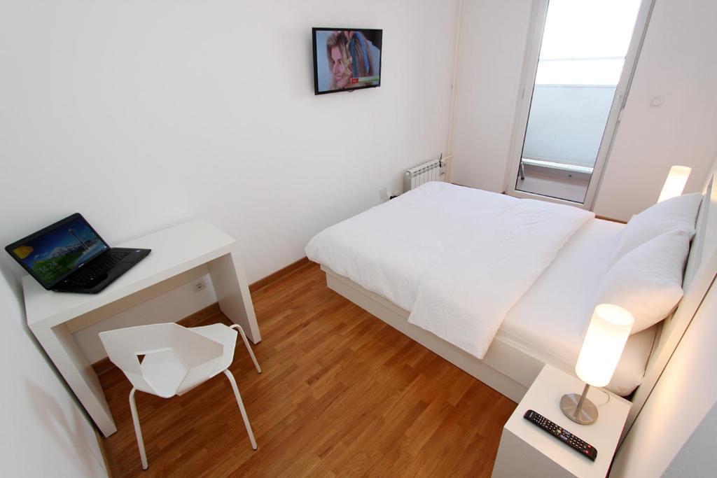 New Belgrade Apartments, Parking 5 Eur Per Day Zimmer foto